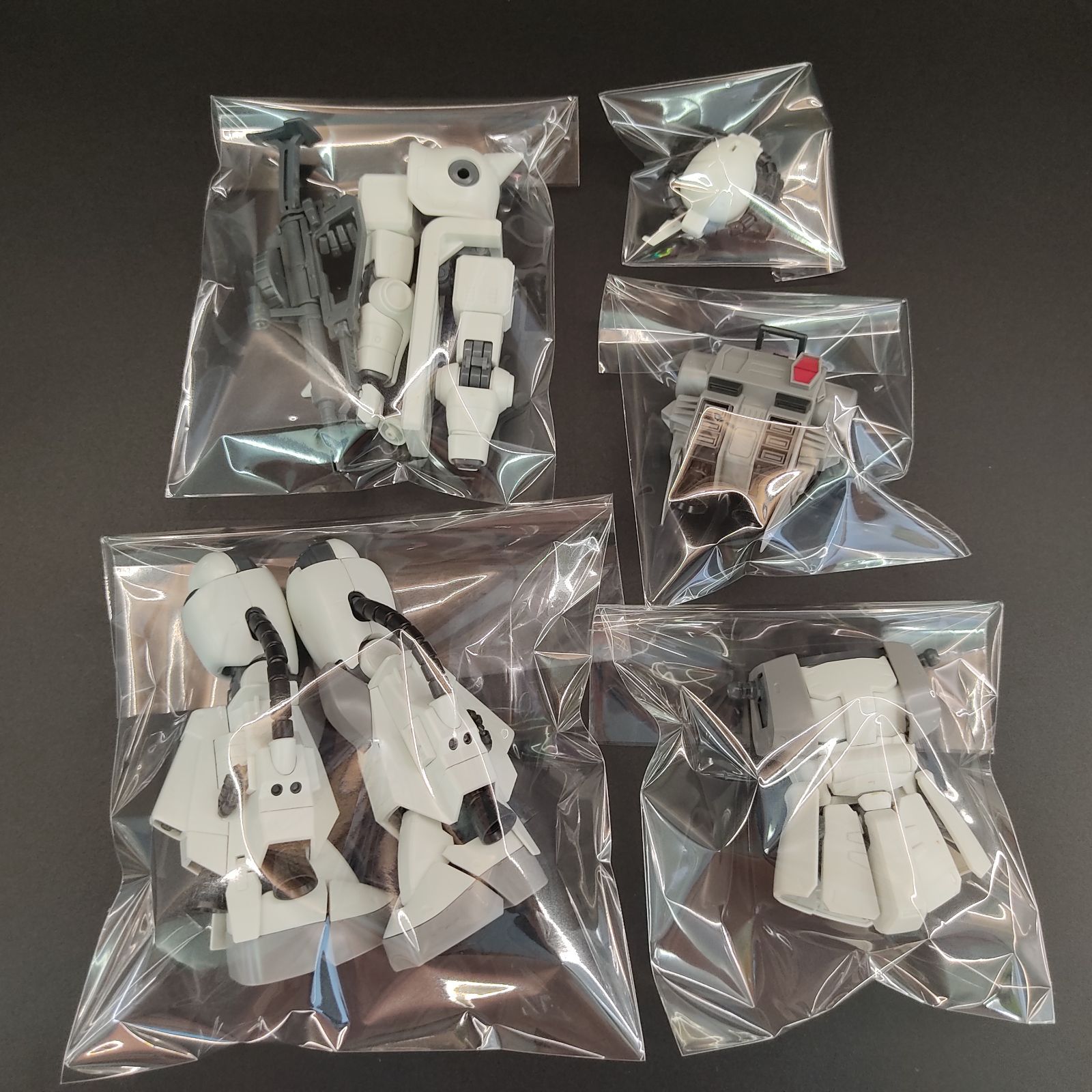 ガンプラ【ジャンク品】 MG 1/100 MS-06R-1A シン・マツナガ専用ザク