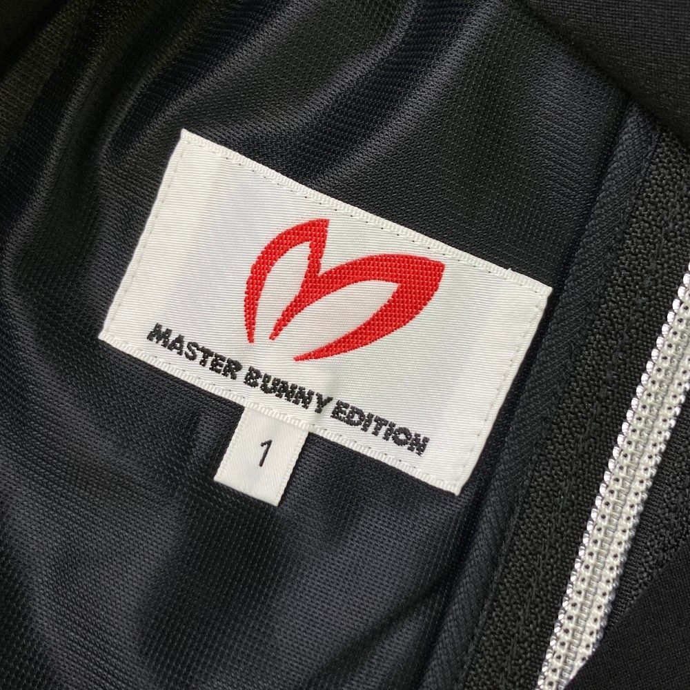 サイズ：1 MASTER BUNNY EDITION マスターバニーエディション  フルジップ 半袖ワンピース  ブラック系 [240101434699] ゴルフウェア レディース ストスト サイズ：1 MASTER BUNNY EDITION マスターバニーエディション