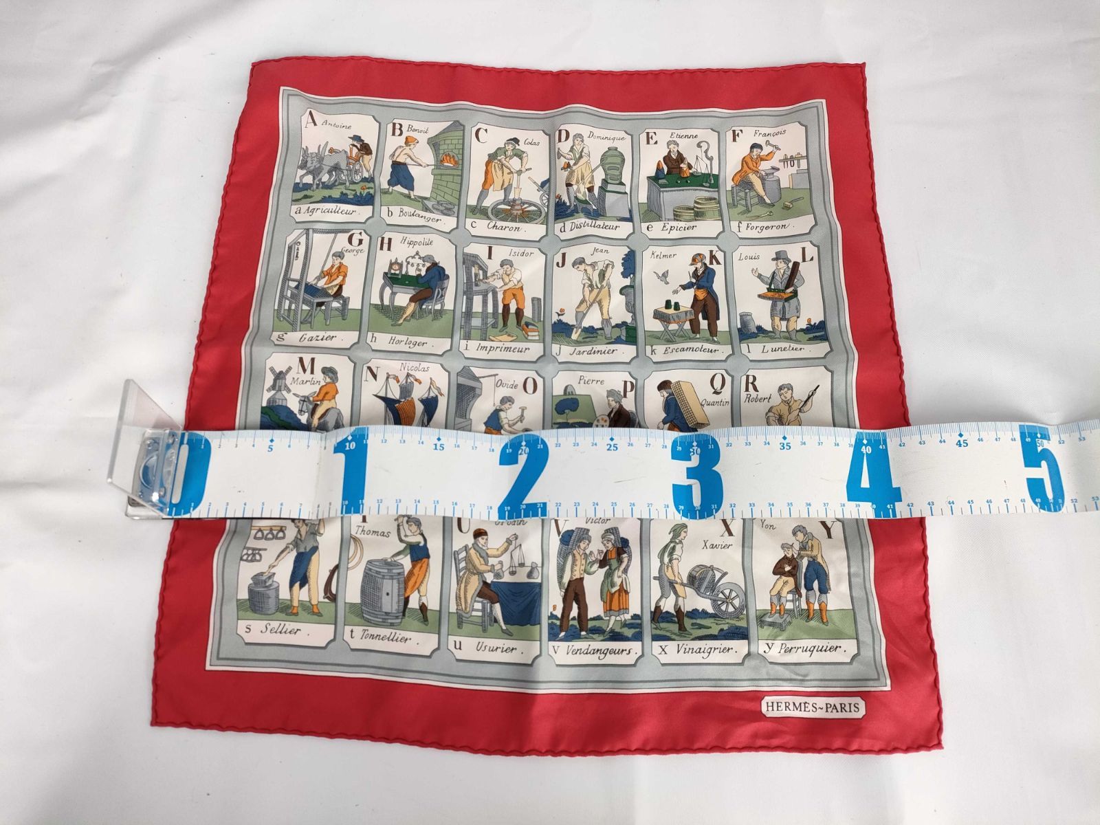 セブンイレブン 冬ギフト カタログ エルメス 仕事のいろは ミニスカーフ プチカレ カレ45 HERMES 小物