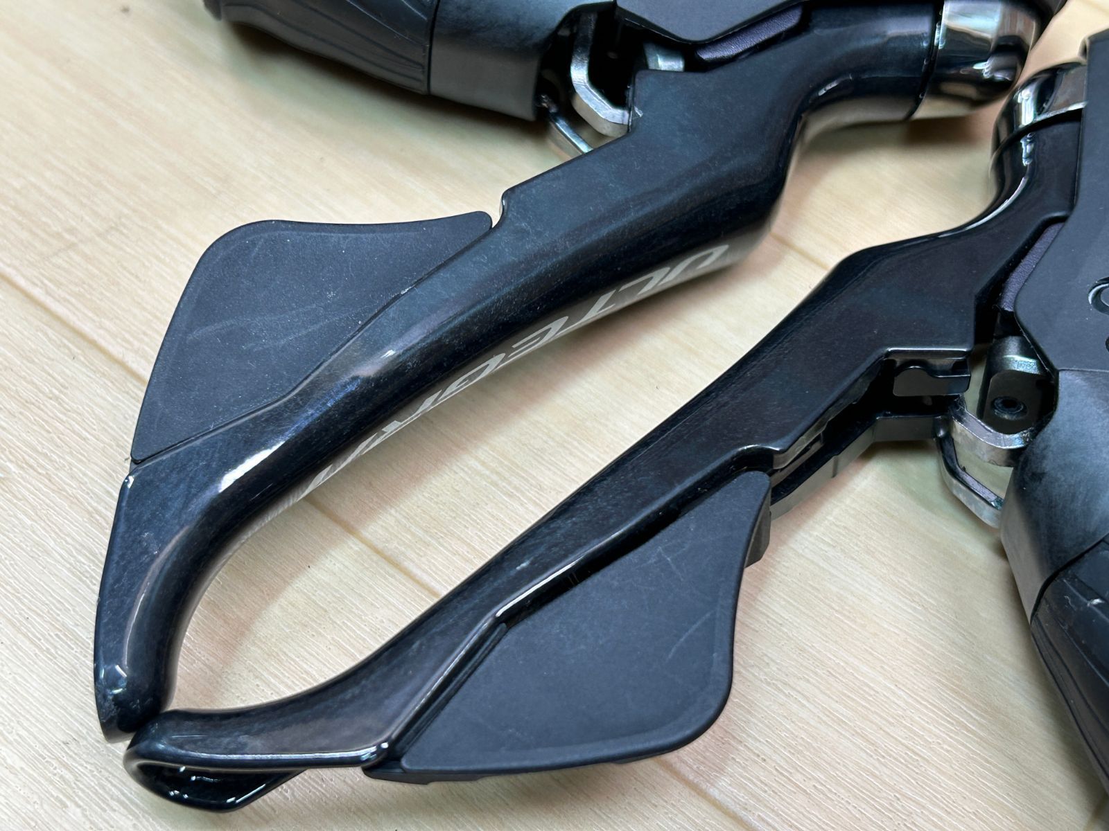 イチ推し!! 極上品!! SHIMANO ULTEGRA ST-R8020 2×11s DISC 564g