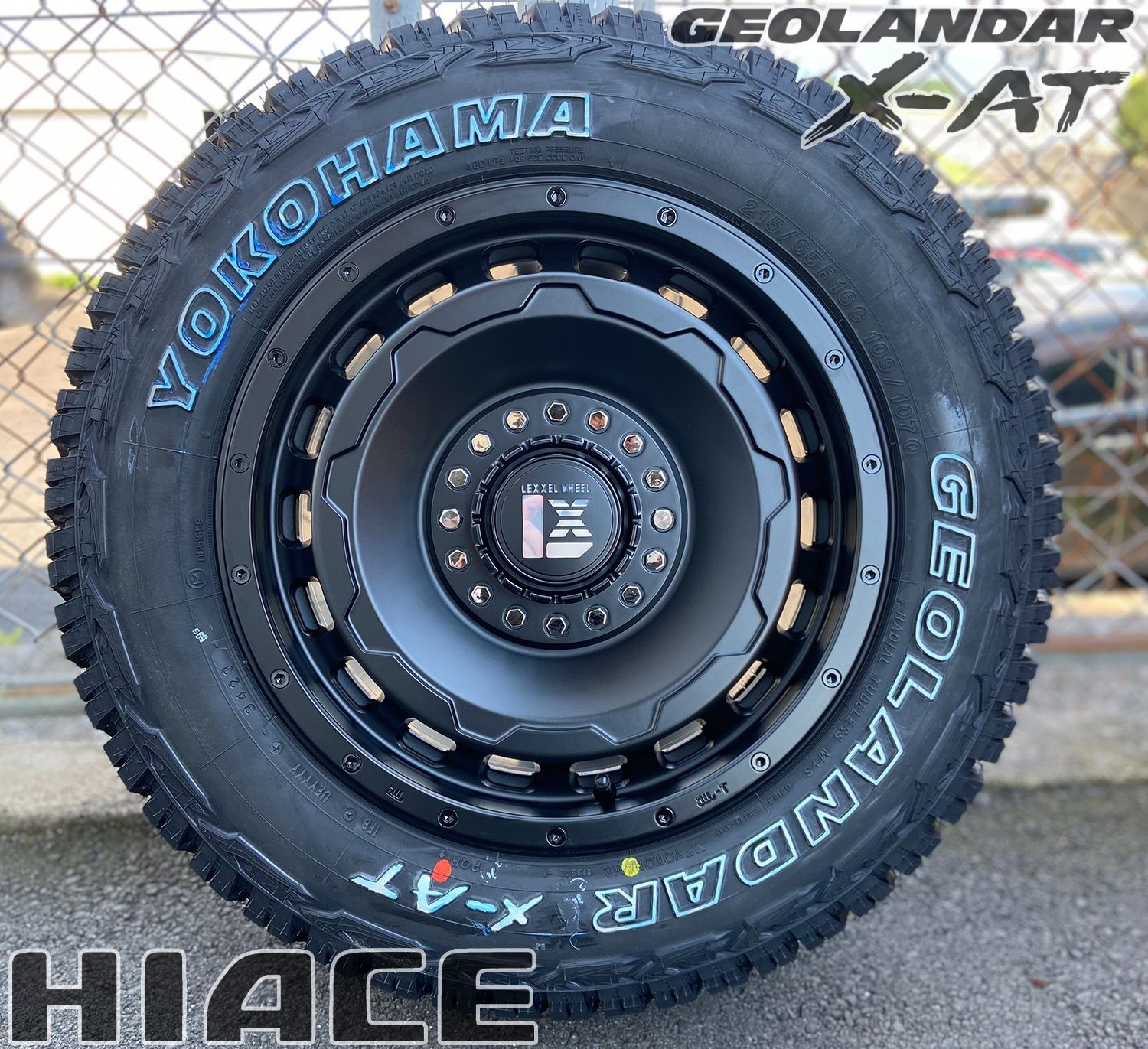 215/65R16 109/107Q 車検対応/バン適合規格 200系ハイエース レジアスエース 16インチ タイヤホイールセット 4本セット ヨコハマ  ジオランダー X-AT アウトラインホワイトレター LEXXEL SwaGGer マッドブラック - メルカリ