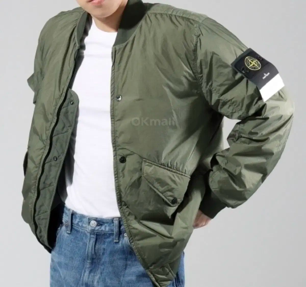 【雷市場（ポンジャン）商品韓国直送】 STONE ISLAND(ストーンアイランド) 24FW 811540923 V0059 ボンバー ジャケット カーキ S