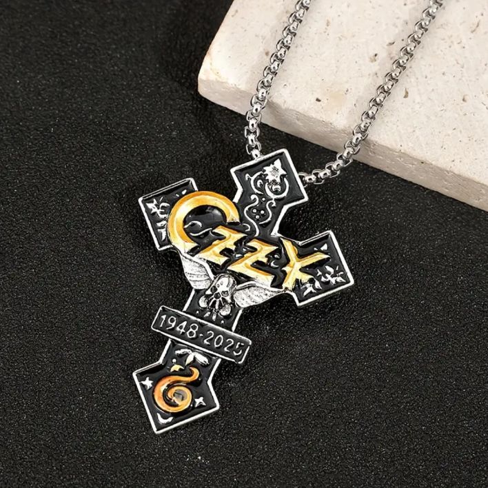 Ozzy Osbourne 十字架ネックレス　オジーオズボーンアクセサリー 新品 オジーオズボーン クロス 十字架 ペンダント ネックレス