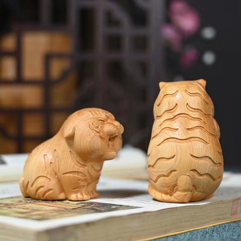 アクセサリーケース 木彫り 稀少品 重厚 極細工 工芸品 美術品 置物