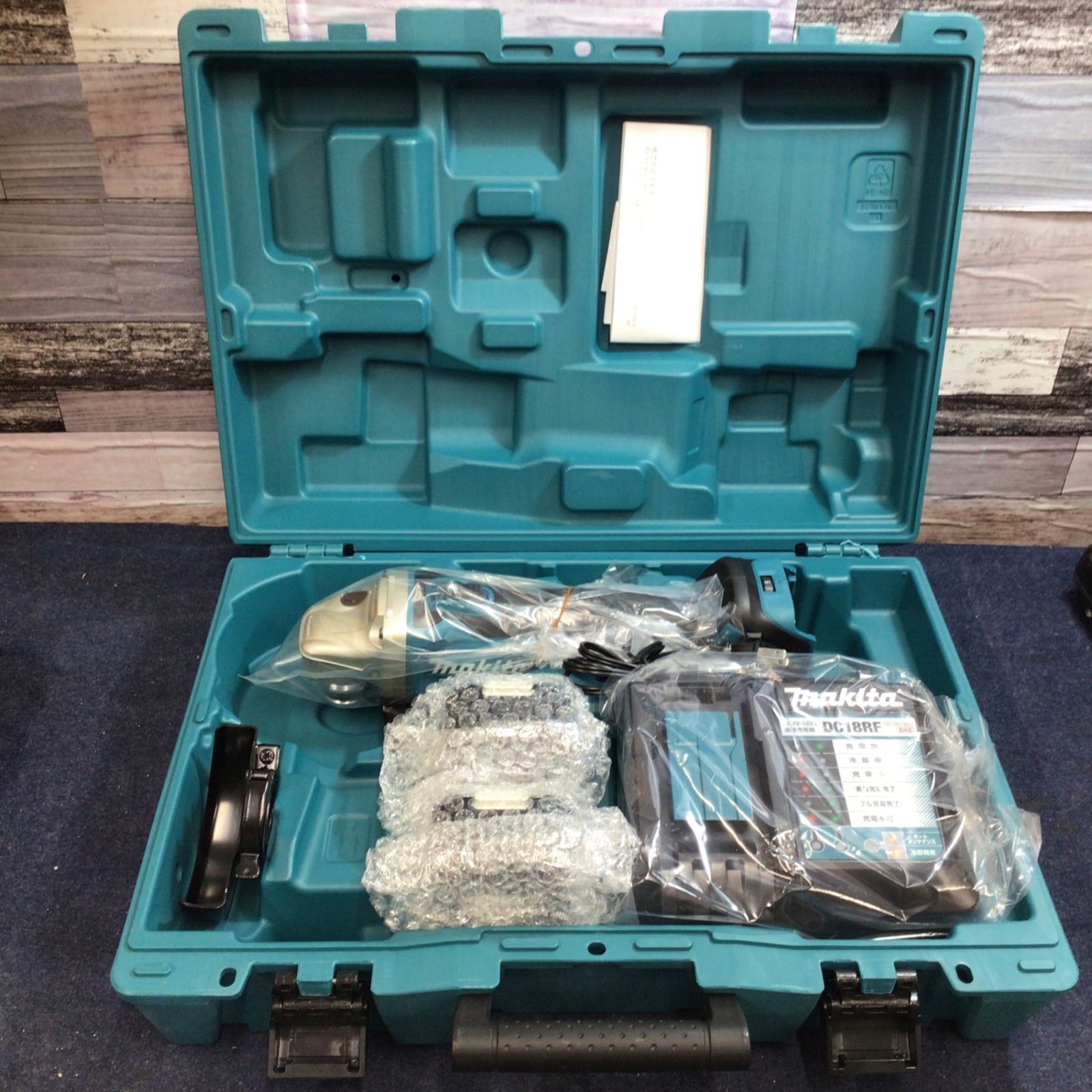 ☆マキタ(makita) 100mmコードレスディスクグラインダ GA412DRGX【八潮 
