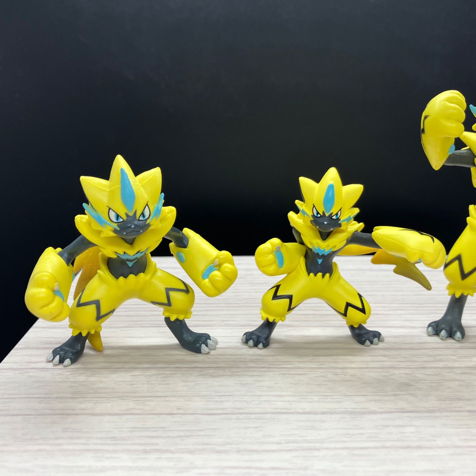 なな様専用 計2点 ゼラオラ3種類セット、ゼルネアス、イベルタル