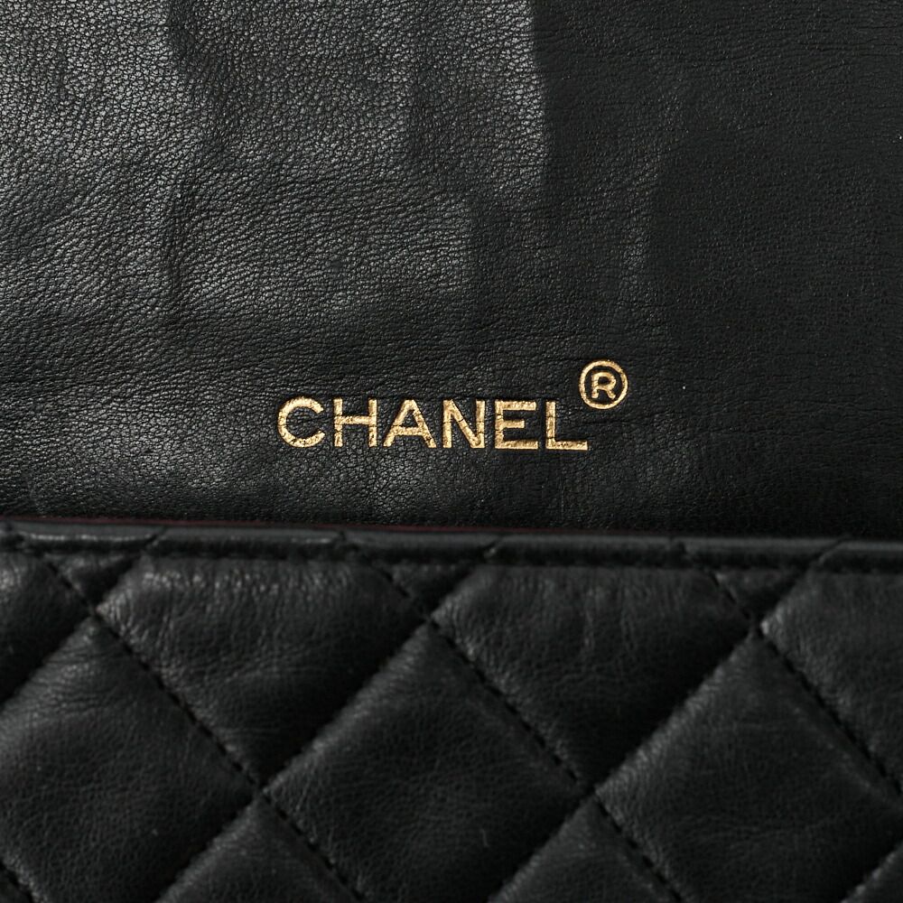 CHANEL シャネル