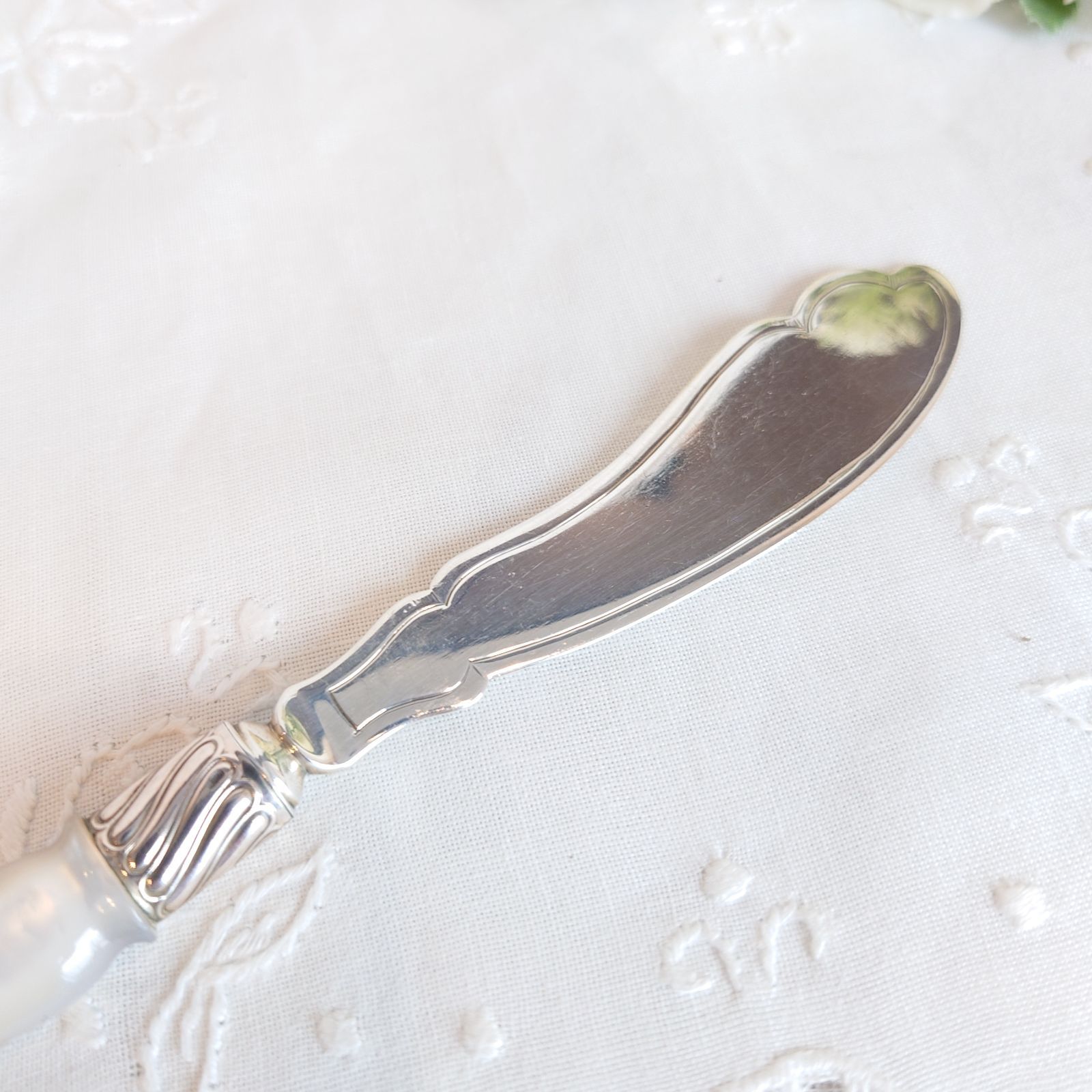 白蝶貝 純銀 バターナイフ マザーオブパール - メルカリ