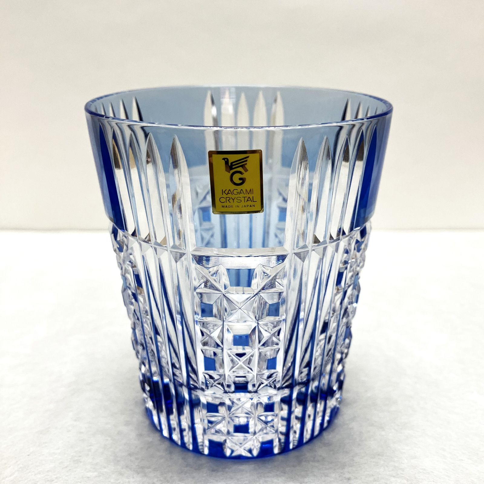 現品限り 江戸切子 KAGAMI カガミクリスタル 五本溝 に 四角籠目 紋 焼酎グラス ブルー T557-2471CCB 木箱入り み