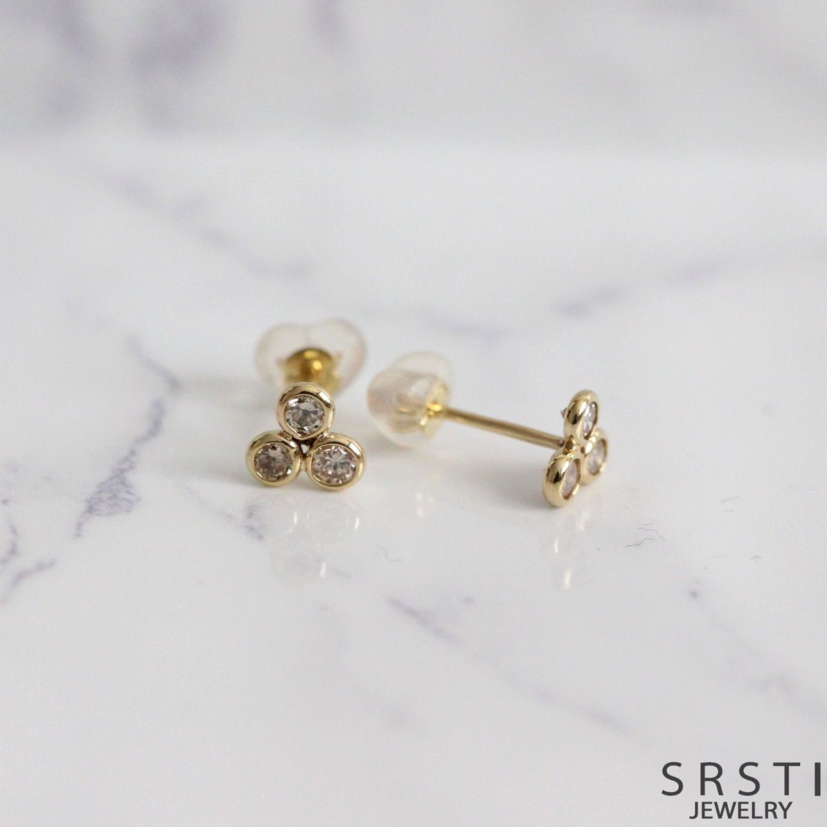 ダイヤモンドクローバーK14ゴールドスタッドピアス