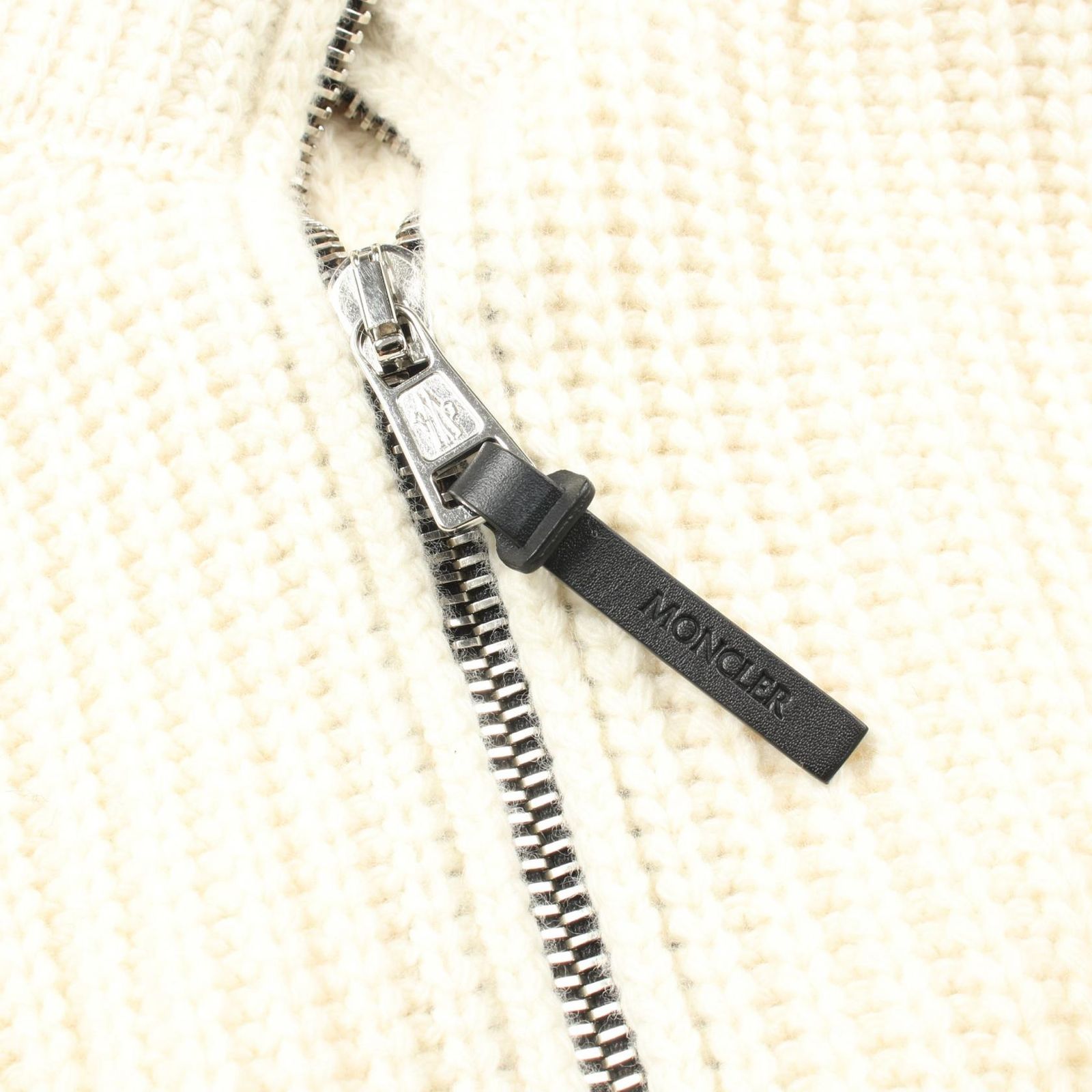 MONCLER モンクレール ハーフジップ ニット - メルカリ