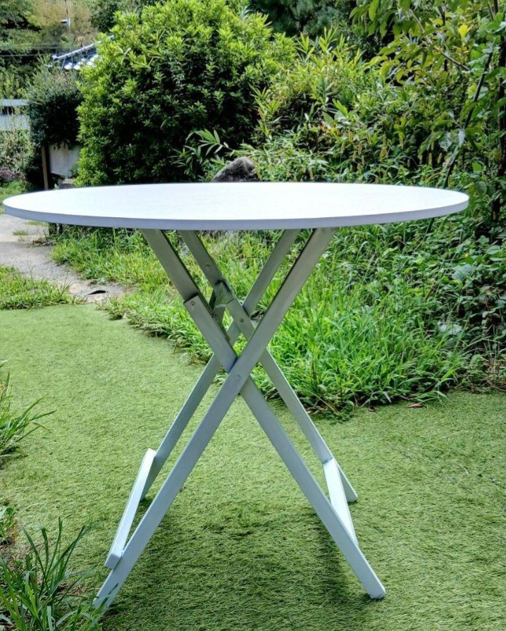 理想的 完成品 直径 80㎝ 折り畳み丸テーブル 組み立て不要 折り畳み丸型テーブル 円形テーブル 折り畳み式テーブル 軽量丸型テーブル 色 アイボリー木目