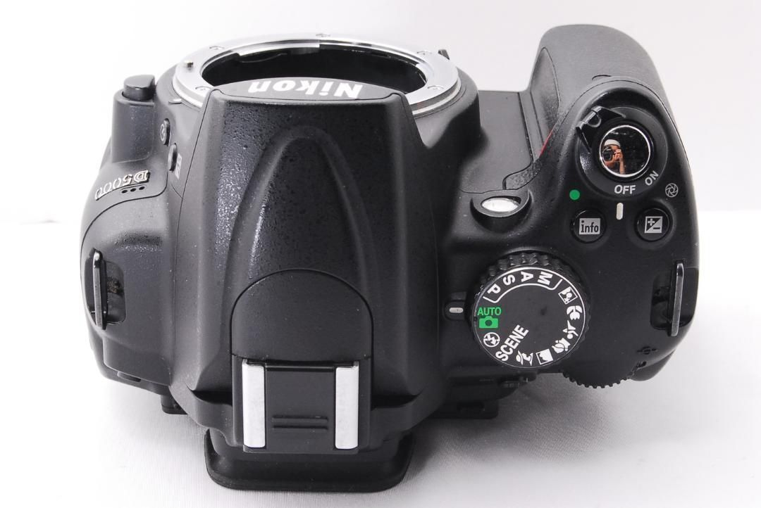 シャッター数新品級 Nikon D5000 一眼レフ スマホ転送 ニコン シャッター数新品級 Nikon D5000 一眼レフ スマホ転送 ニコン