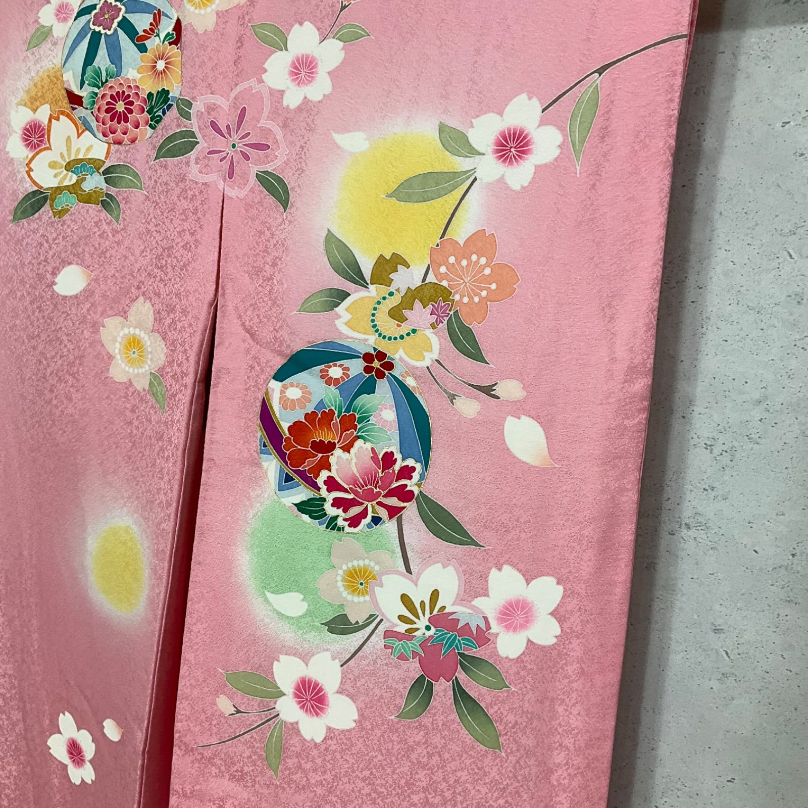 グラマ1688 7歳から十三参り向け・正絹・未使用・お着物のセットです グラマ1688様 専用 7歳から十三参り向け・正絹・未使用・お着物