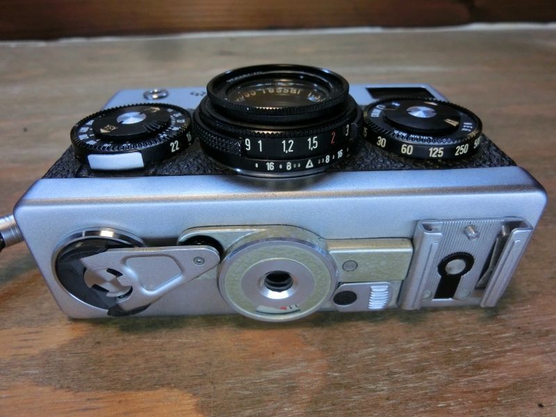 【完動品・美品】Rollei 35 ローライ35 シルバー　ドイツ製　露出計OK 7601 良品 Rollei 35 露出計OK ドイツ製 シルバー - メルカリ
