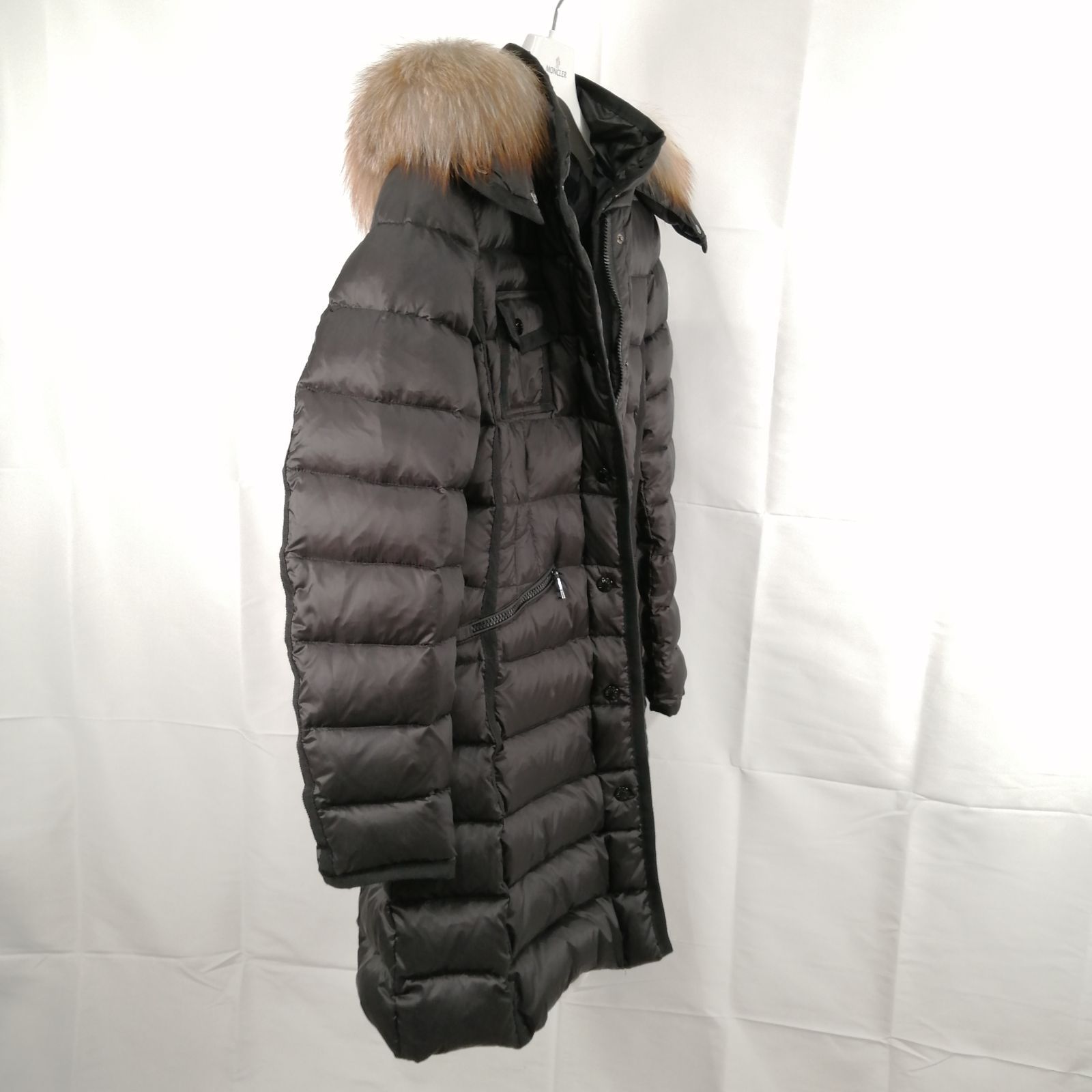 未使用 MONCLER HERMIFUR GIUBBOTTO ダウン ジャケット エルミファー F20931C51601 53048 TG 3 BLK  ブラック 黒 アウター ナイロン リアルファー FOX - メルカリ