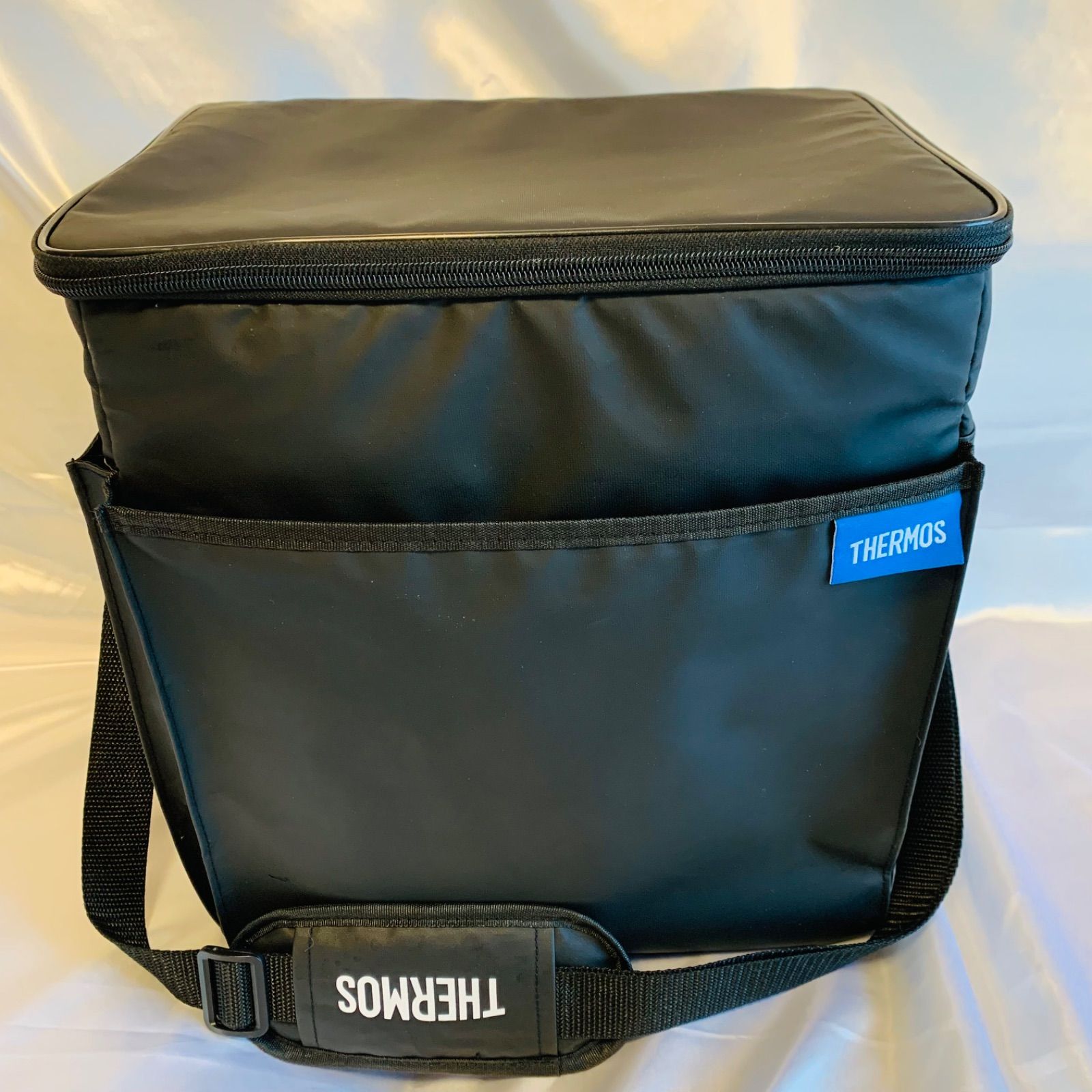 サーモス 保冷バッグ THERMOS ソフトクーラー 20L ブラック REQ