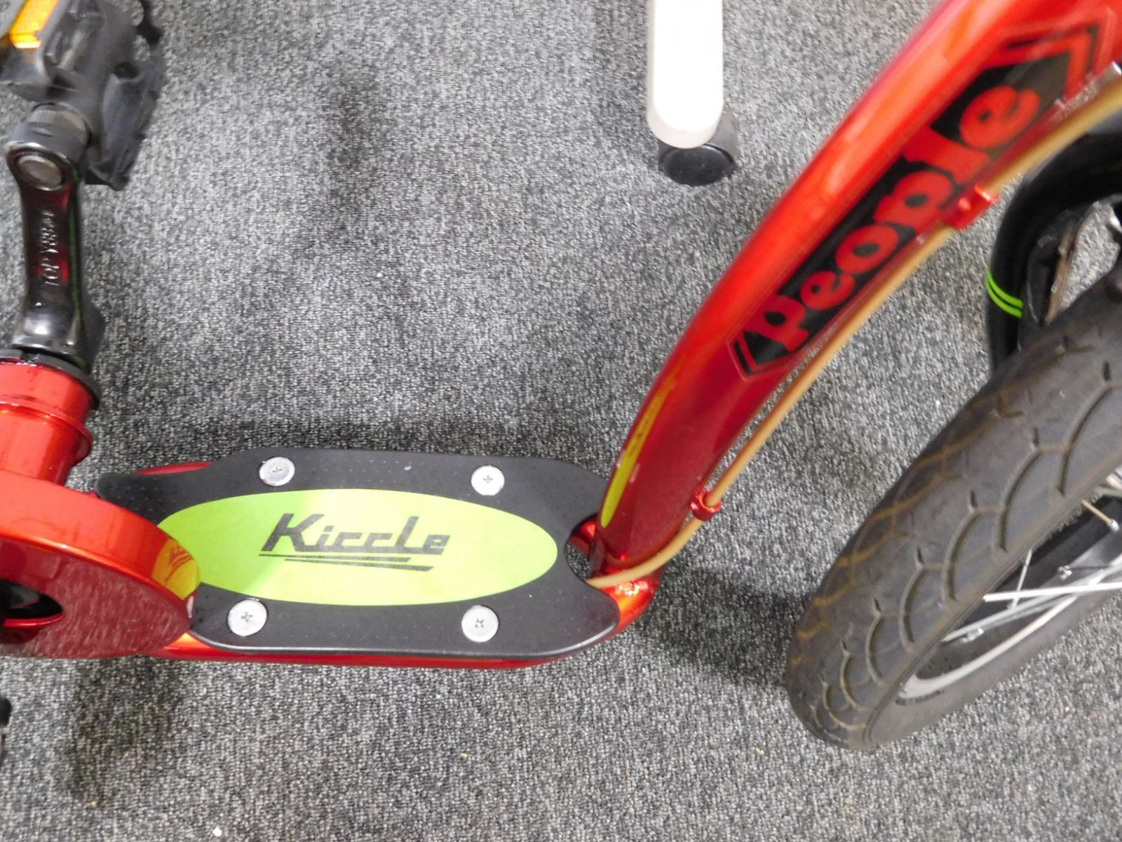 節約 People/ピープル kiccle キックル 足けり・キックスケーター