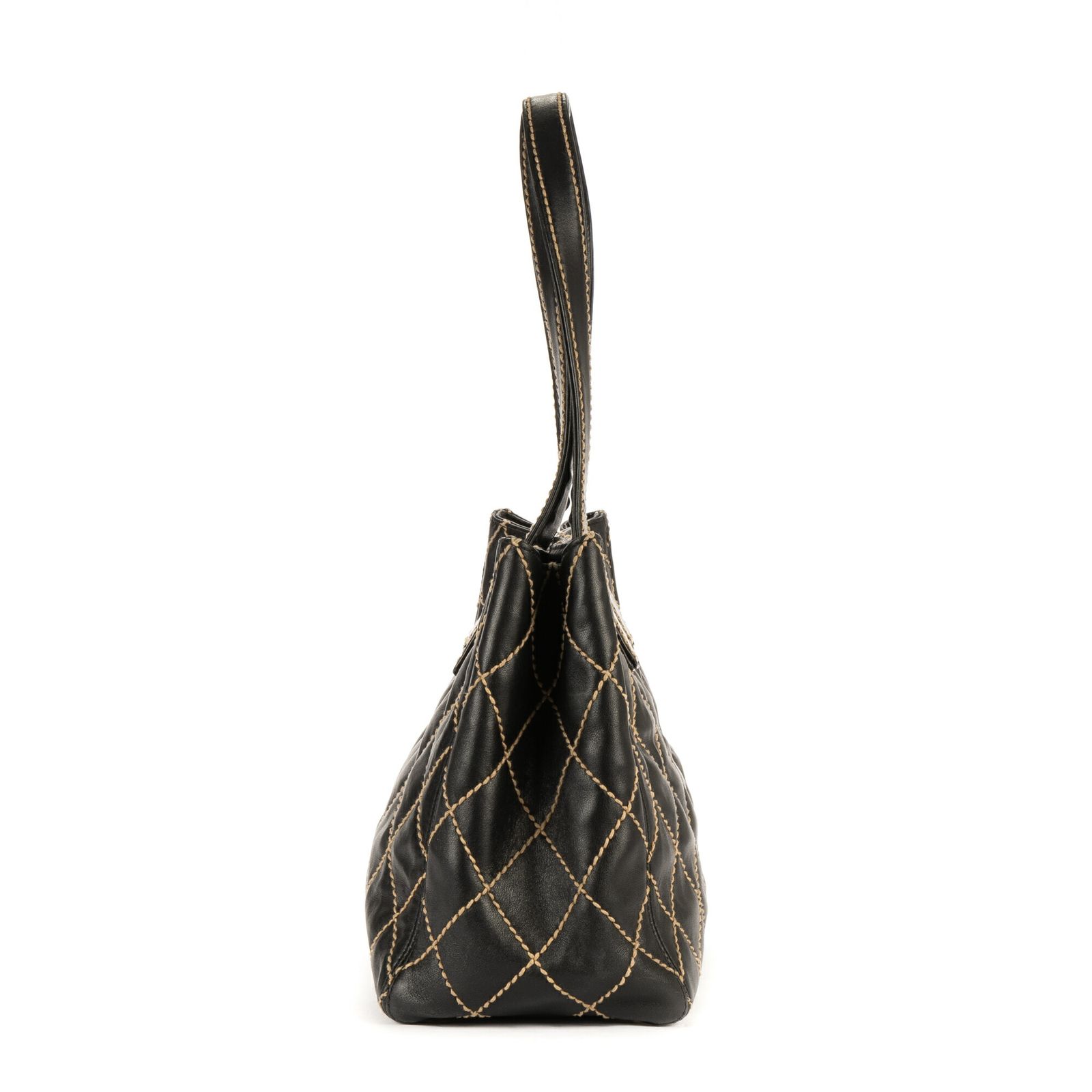 CHANEL シャネルワイルドステッチ中トート黒ワイルドステッチラムスキンA DECORATOM_COM_BR