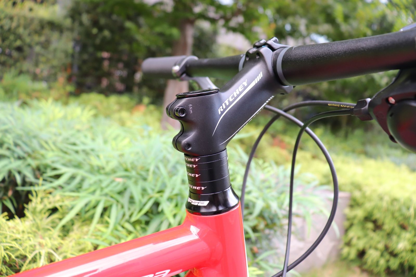 フラットバーロード