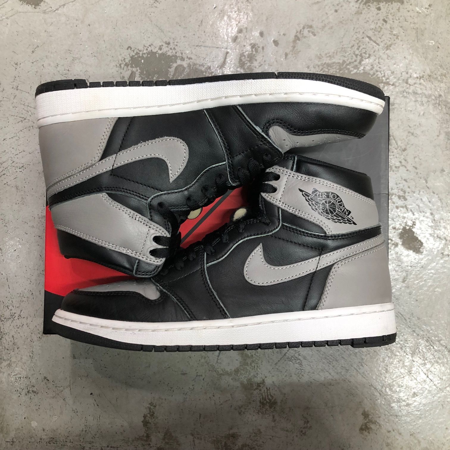 Nike Air Jordan 1 Retro High OG Shadow 555088-013 2018年製 