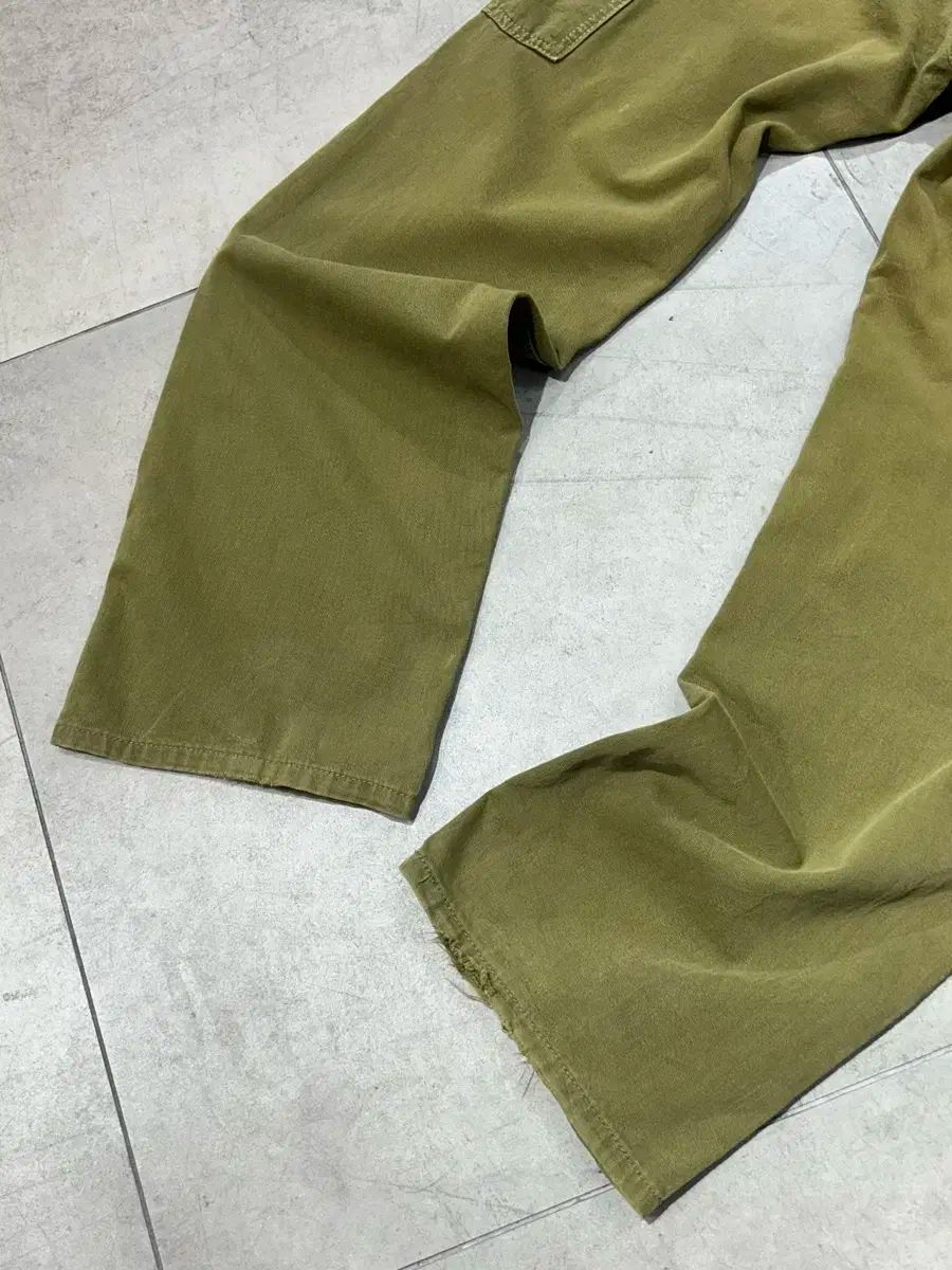 カーペンター カーゴパンツ