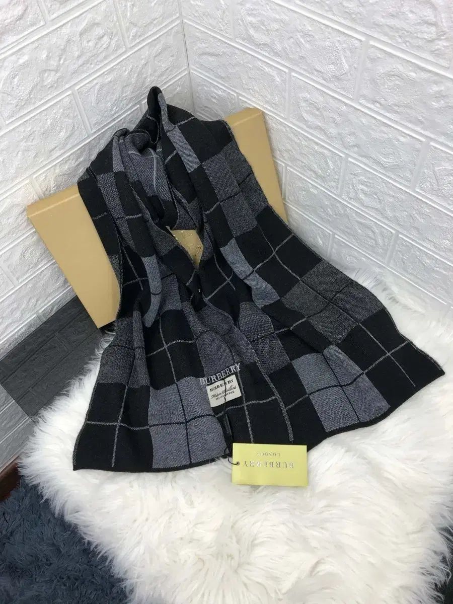 BURBERRY バーバリー ウール マフラー