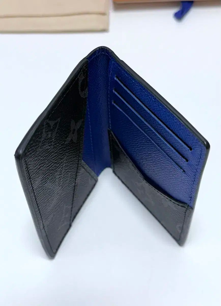 ルイヴィトン ジッピーオーガナイザー 新品ネイビー ジッピー