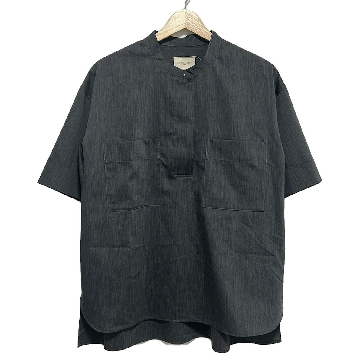hue DAY TO EVENING(ヒューデイトゥイブニング) チュニック サイズ38 M レディース美品  - 黒 クルーネック/長袖 hue DAY TO EVENING(ヒューデイトゥイブニング) チュニック