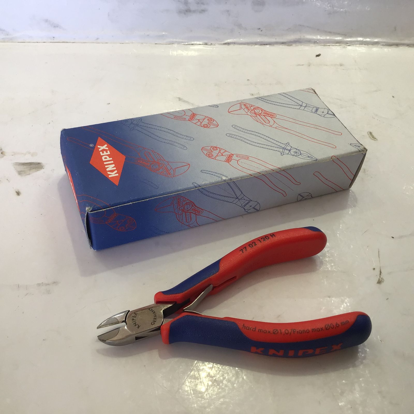 webショップ クニペックス KNIPEX 7702-120H 超硬刃エレクトロニクス