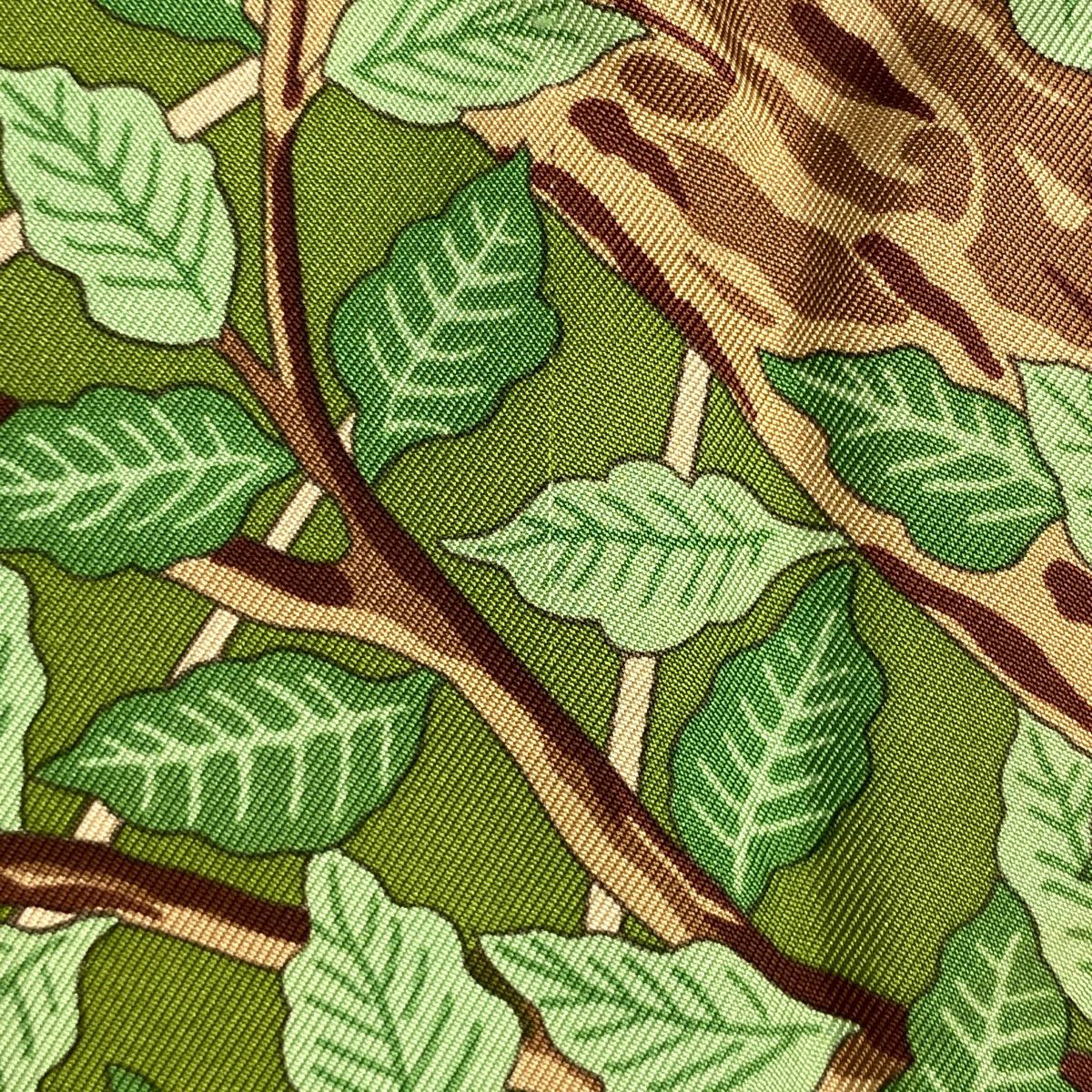 大阪 関西万博 ブルネイパビリオン シルクスカーフ セピアカラー