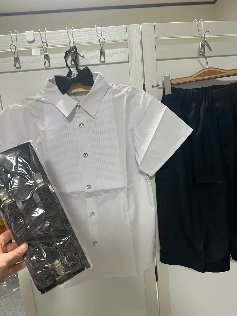 人気セール，HOT (新品・ボーイズ・スーツ) 140 ( 4 ビー) 150 2 アンダーシャツ