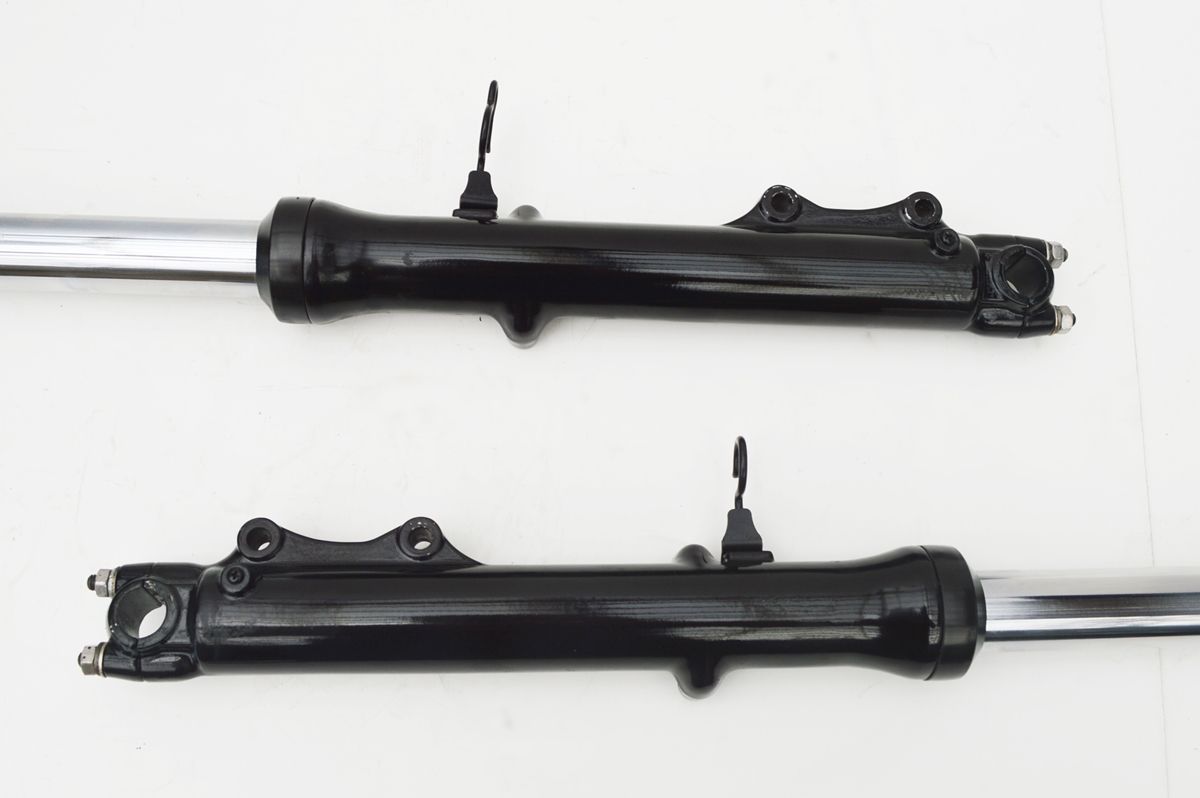 カワサキＫＺ1000mkⅡ純正フロントホーク Z1 Z2 KZ 系 純正 フロントフォークスタッドボルト 8x35 1台分 4