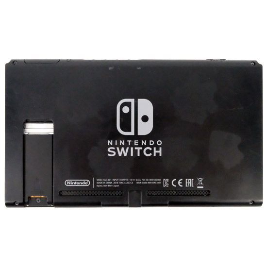 任天堂☆Nintendo Switch○本体のみ☆背面スタンドなし・液晶画面