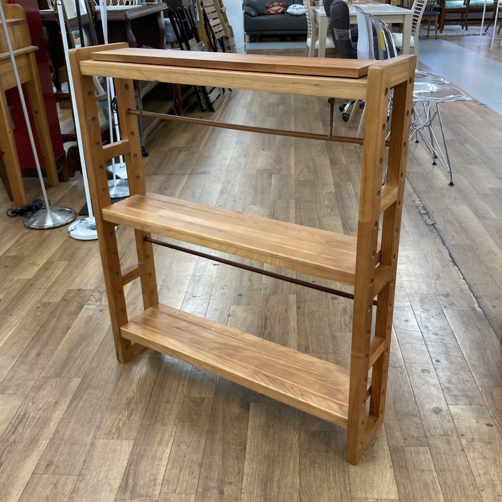 S026 天井突っ張りシェルフラック