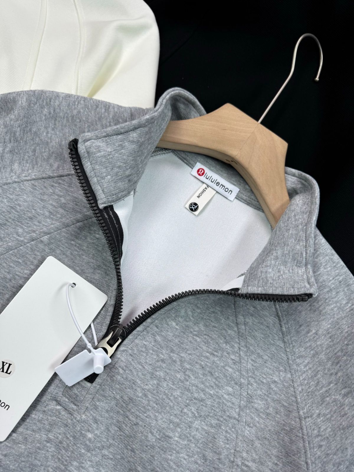 lululemon - ルルレモン  ジップジャケット Cross Chill Jacket | ジャケット&アウター | Lululemon JP