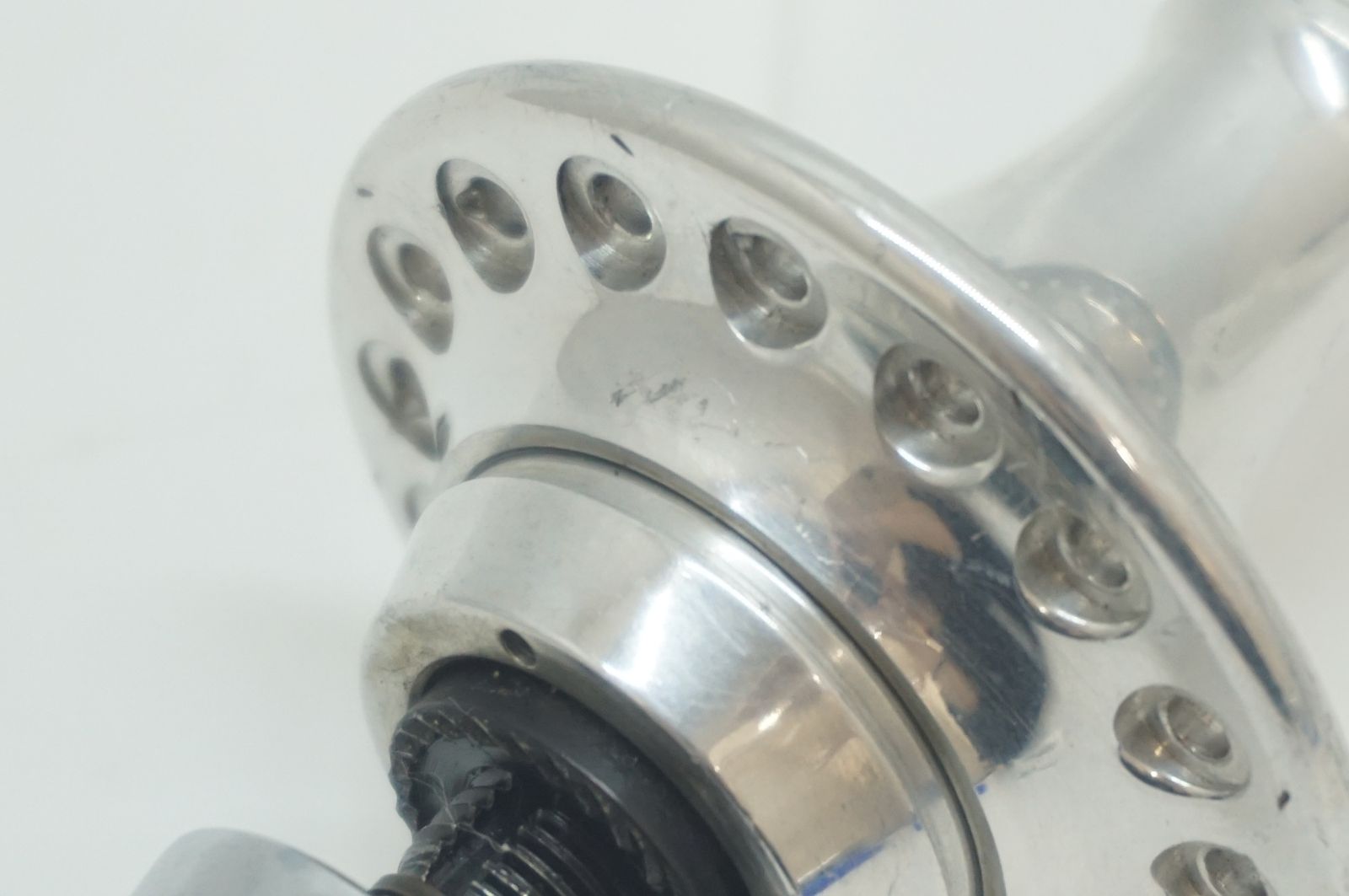 CAMPAGNOLO カンパニョーロ