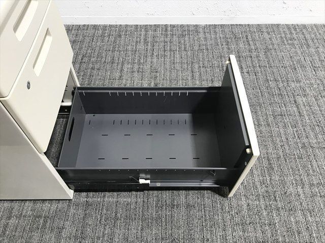 ナチュラルグレー