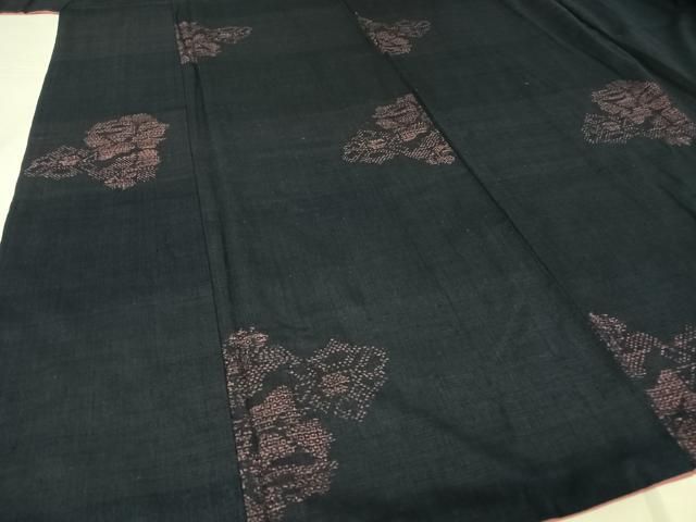 平和屋着物○結城縮 100亀甲 飛び亀甲柄 草花文 正絹 逸品 AABA2656np