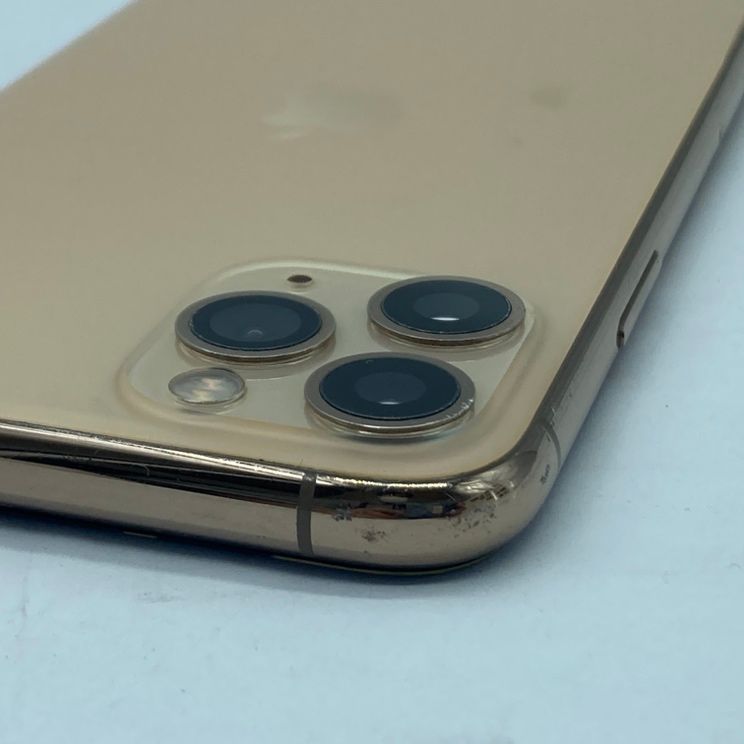 画面割れ 背面割れ