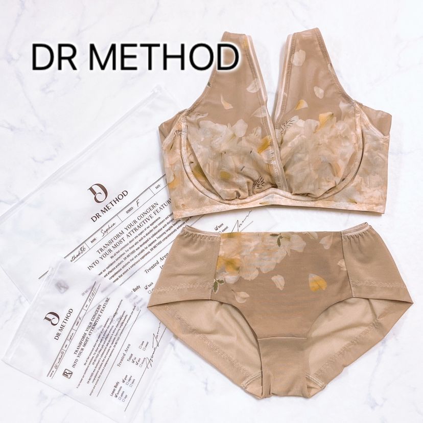 新品未使用。ドクターメソッド R7.5月購入 新品未使用ドクターメソッド