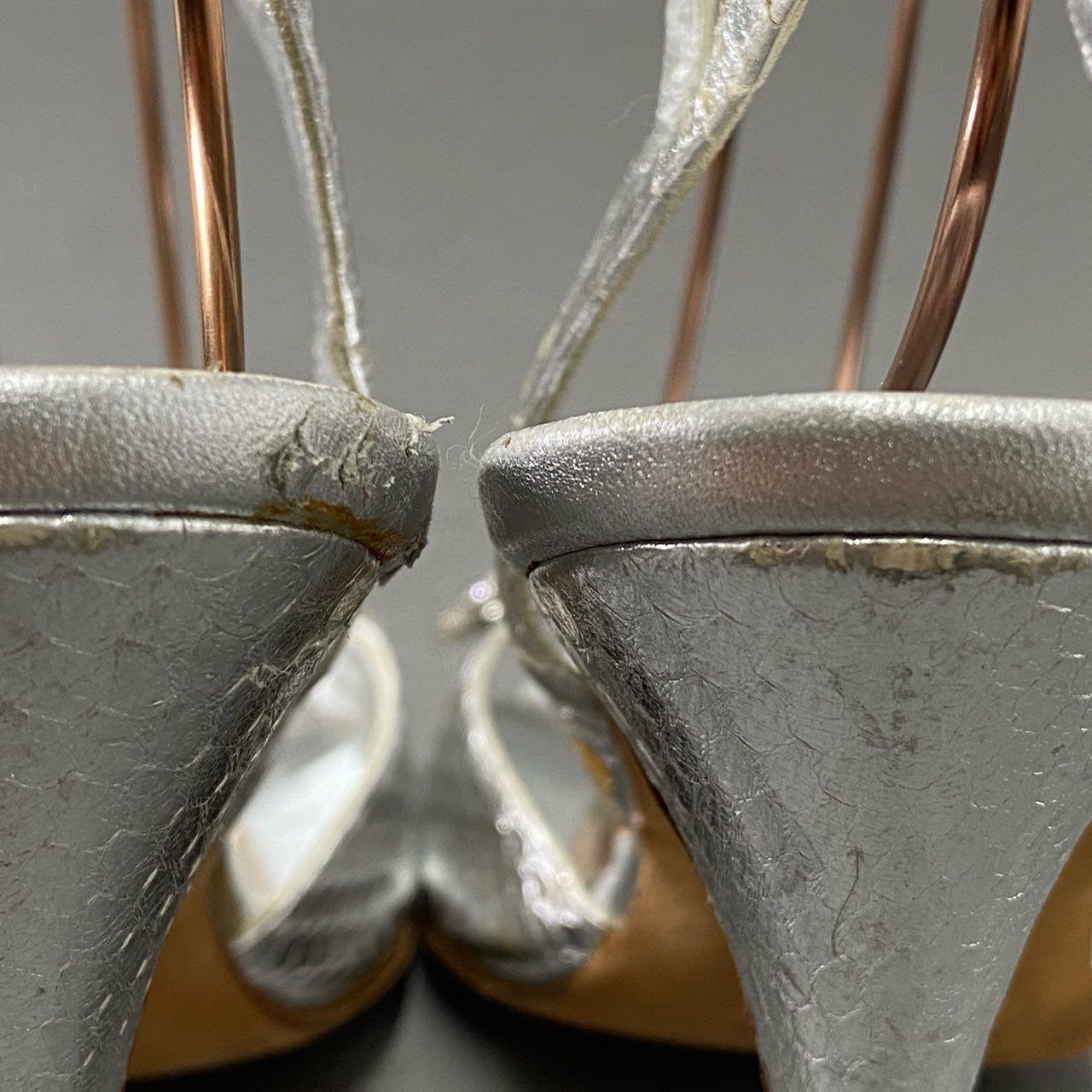 MANOLO BLAHNIK パール　ビジューバックル　サンダル　ハイヒール MANOLO BLAHNIK パール ビジューバックル サンダル ハイヒール