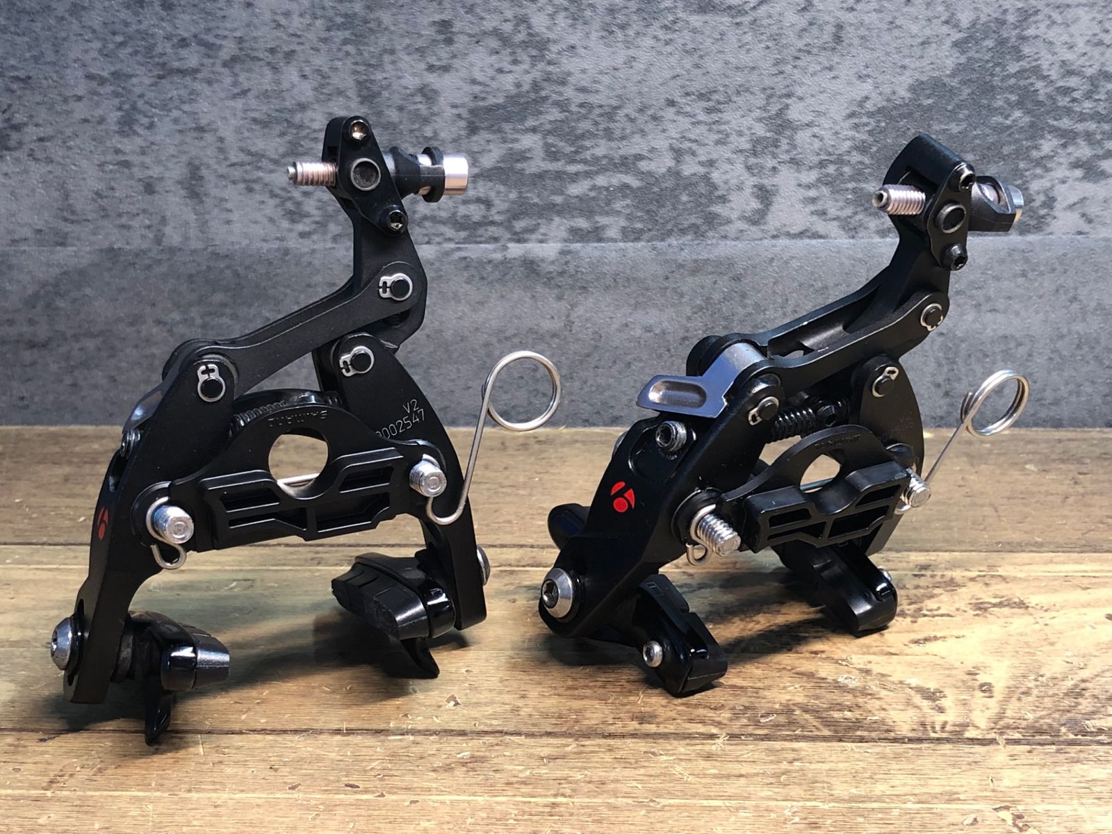 JJ434 ボントレガー BONTRAGER Speedstop Integrated キャリパーブレーキ ダイレクトマウント 前後セット