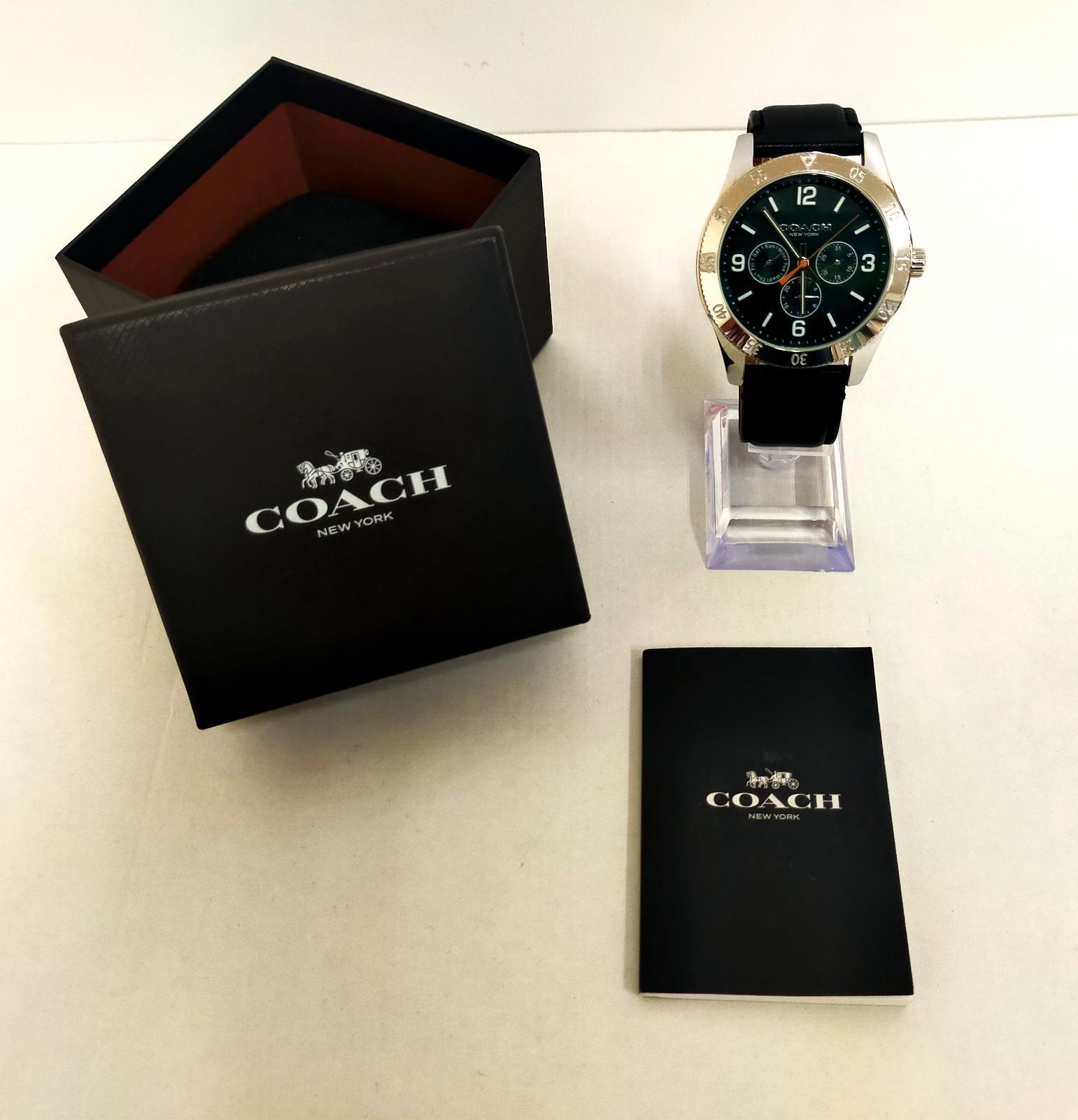 値下げ即決！未使用 COACH メンズ 腕時計 大サイズ いとおしい