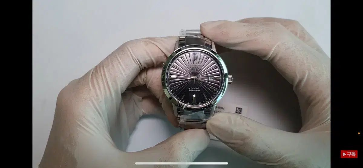 シチズン NJ2180-89H メンズ メタル 時計