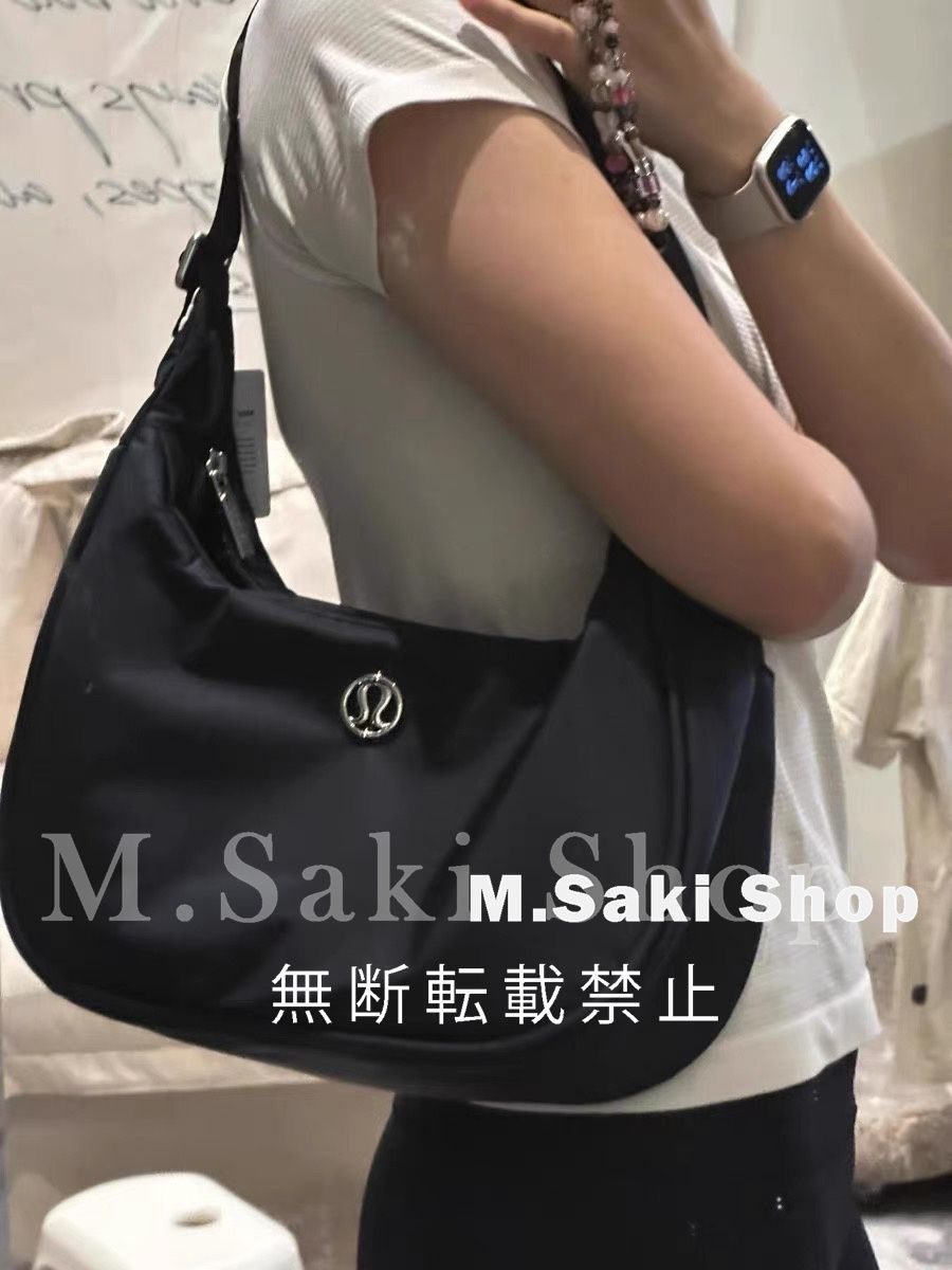lululemon mini shoulder bag  lululemon ルルレモン  バッグ カバン  ショルダーバッグ ポシェット ブラック .
