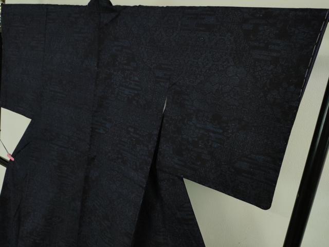 平和屋本店□極上 本場結城紬 重要無形文化財 100亀甲 名物裂花唐草文