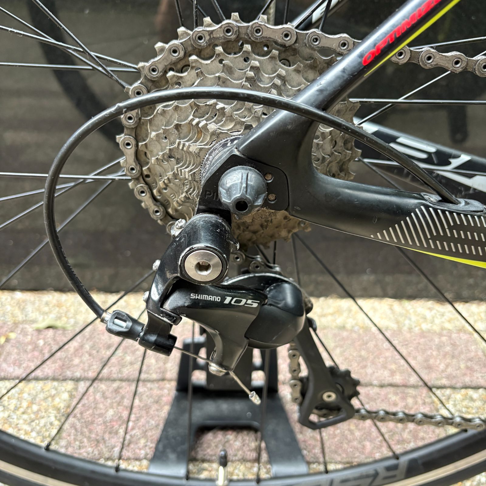 BH QUARTZ（ビーエイチ、クオーツ）