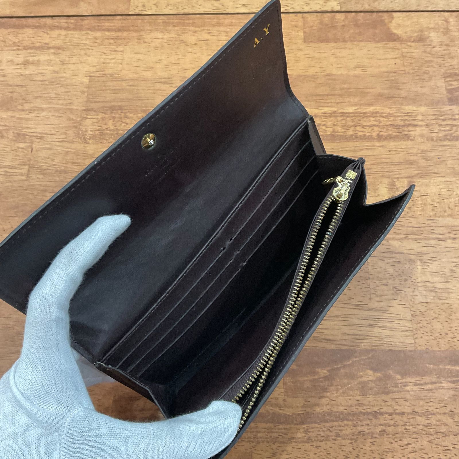 ルイヴィトン 財布 モノグラムヴェルニ ポルトフォイユサラ