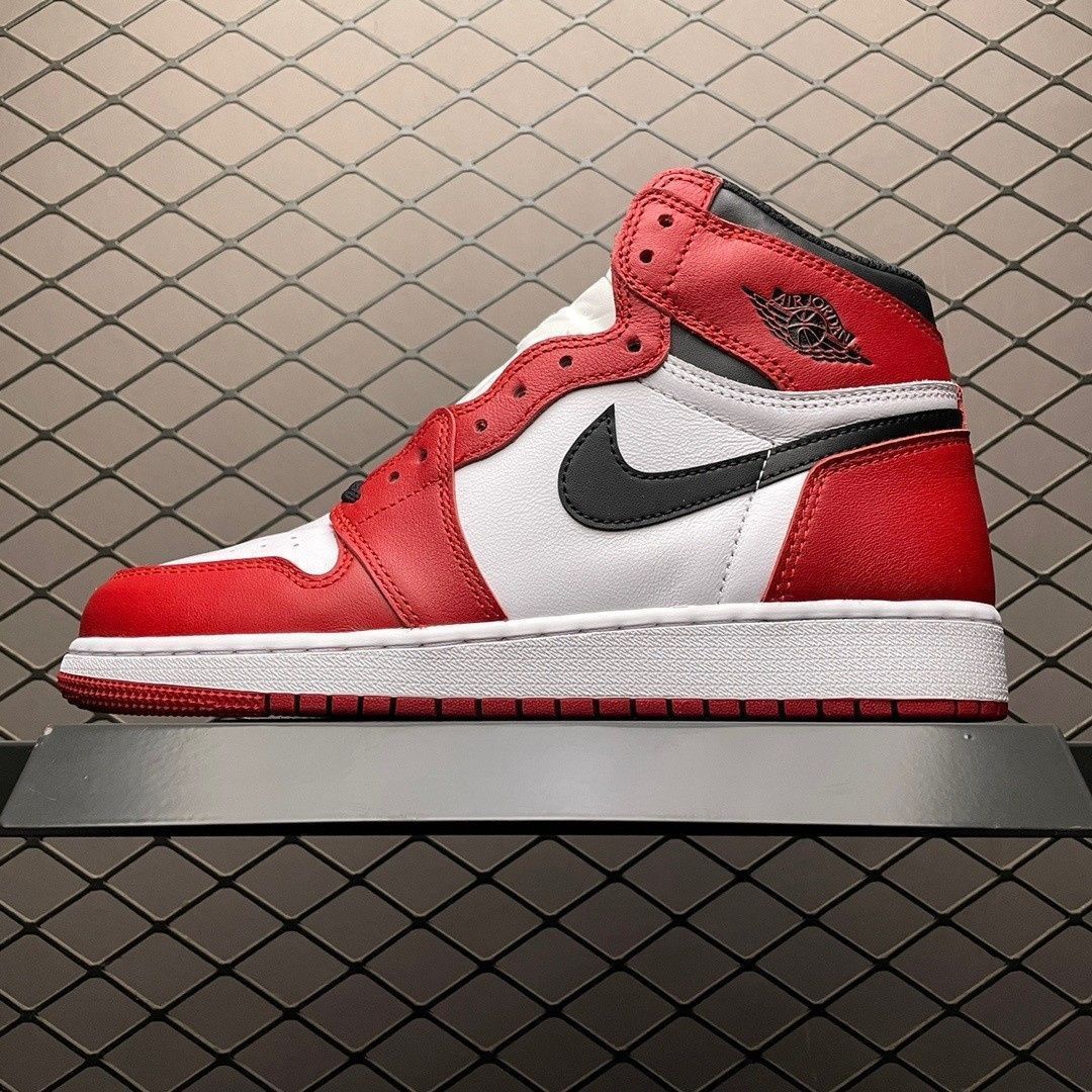 Air Jordan ハイカットスニーカー ホワイト/ブラック/レッド ナイキ AIR JORDAN 1 RETRO HIGH OG 25SS レザー ハイカット